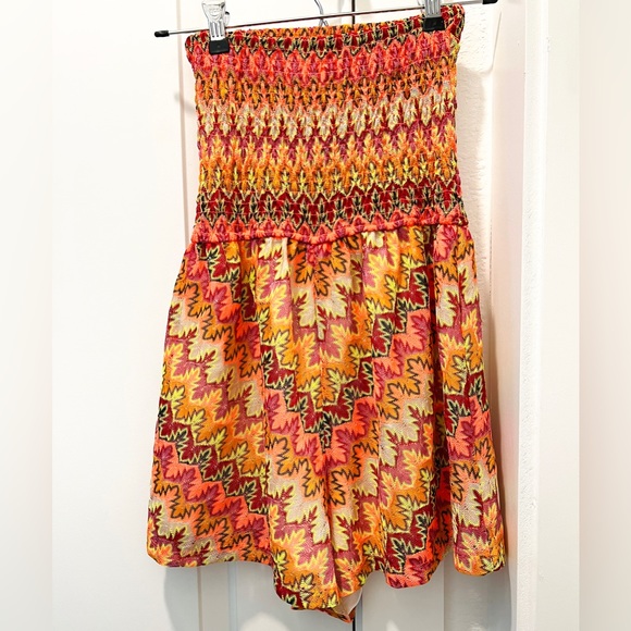 The Cutest Multi-colored Romper! - Picture 3 of 5